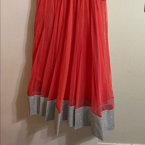 Modern Anarkali Salwar Kameez - Picture 2 of 3